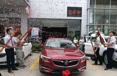 今日提车顺利吗 2025年农历正月十三日适合提车吗