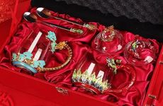 梦见别人吐了是什么意思