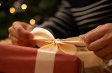 李白是哪年出生的属什么生肖 李白献赋谋仕