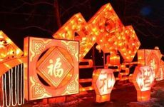 不适合戴黄金手镯的属相有哪些