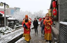 详解财神灵签第六十一签 签头 刘备入东吴进赞