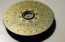 祖坟放一物后人永无病？