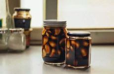 不粘锅涂层掉了还能用吗 不粘锅涂层掉了怎么办