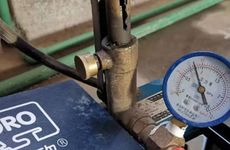 今日适合装修吗?2025年11月24日黄历查询