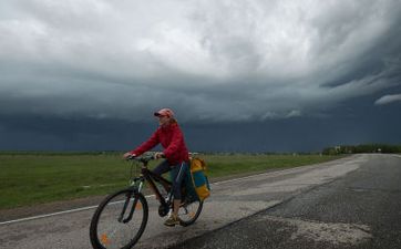 今日是出行吉日吗 2025年农历二月十四适合出行吗