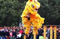 七月半晚上小孩哭闹怎么安慰