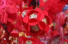 过年放鞭炮的由来