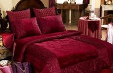 属羊男和属蛇女适合结婚吗？