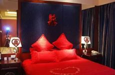 2022年农历十月十八适合结婚吗？ 2022年农历十月十八结婚好吗