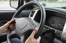 进入寺院的一些礼仪常识 居士入寺规矩礼仪