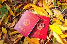 男方彩礼三金还没给就催领证合适吗 买三金和领证的顺序