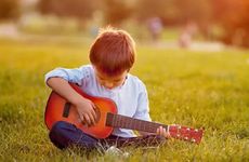 大林木和路旁土能在一起吗 大林木和路旁土生什么宝宝好