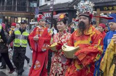 今日财神方位查询 2025年10月21日打麻将方位