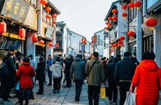 中国的传统节日春节以及风俗