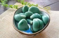 2022年腊八节要干什么 腊八蒜制作过程