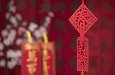 聚宝盆放1元硬币还是5角硬币呢 聚宝盆里放多少硬币数量招横财