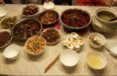 重孝第一年年夜饭提前吃 重孝第一年春节