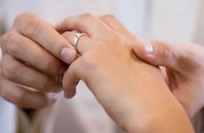 结婚铺床说些什么 结婚铺床说的吉祥话简单大全