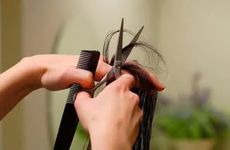 2025年1月24日农历腊月二十五剃胎发吉利吗