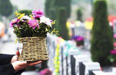 梦见开追悼会怎么回事 梦见开追悼会有什么预兆