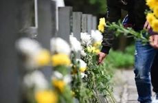 浙江含山古村的古老习俗：清明轧蚕花庙会