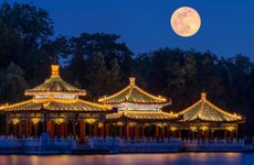 明清以后中秋的拜月和团圆