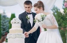 购买什么样的压床娃娃 结婚前一天晚上要压床是什么意思