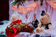 2025年8月27日适合结婚吗 一个月内适合结婚的日子