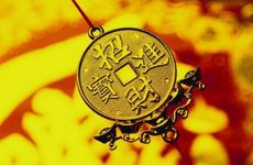 属龙女人戴什么招财又旺夫