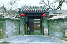 农村大门前种柏树风水好吗?