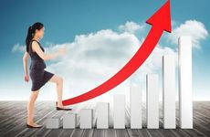 事业有成有眼光和思维的星座女