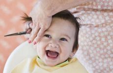 2025年农历七月初七剃胎发吉利吗