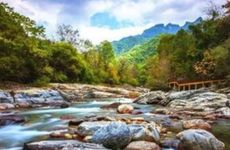 1975年大溪水命五行缺什么？命理如何