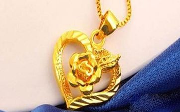 属虎的人为什么不能戴黄金是迷信