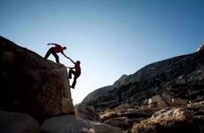 属蛇人2026年会与两贵人相遇