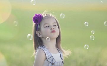 2026年正月初十出生钱姓女孩名字